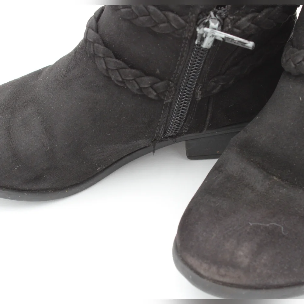 Girls Toddler Size 11 Black Microsuede Ankle Boots with Braided Straps